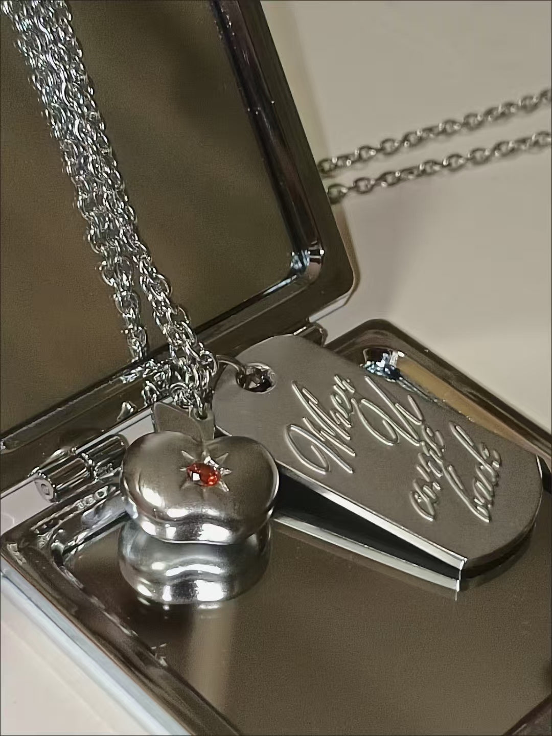 Love and Deepspace Metal Caleb Necklace