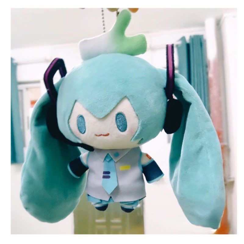 Miku Hatsune Cartoon Plush Doll – Pullable Cotton Stuffed Toy for Girls