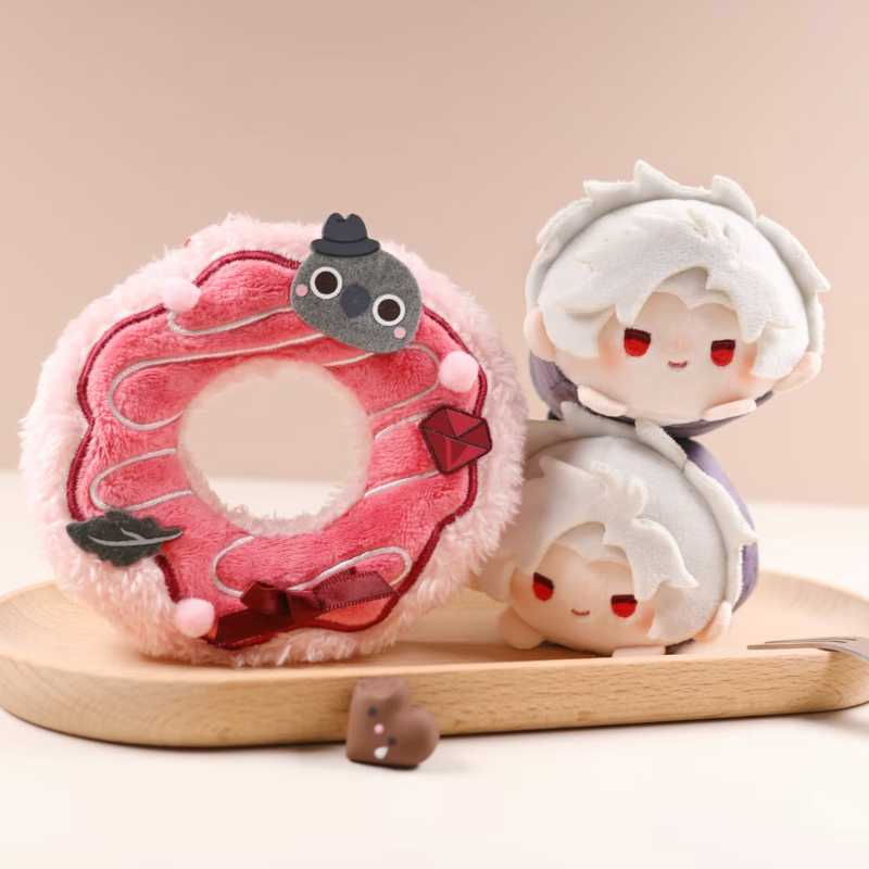 LOVE AND DEEPSPACE Donut Plush Lying Doll Series – Xavier, Zayne, Rafayel, Sylus & Caleb